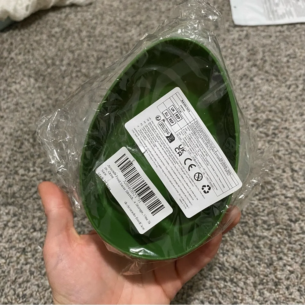 726 Green Avocado Saver kitchen Gadget Gift Stocking Stuffer Novelty